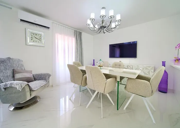 Casa Aurelia - Aurelia Design דירה קרק
