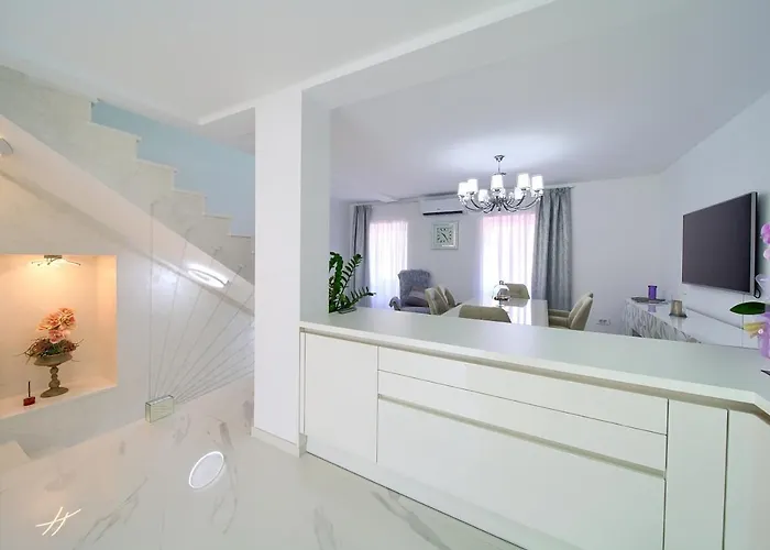 Casa Aurelia - Aurelia Design Apartament *